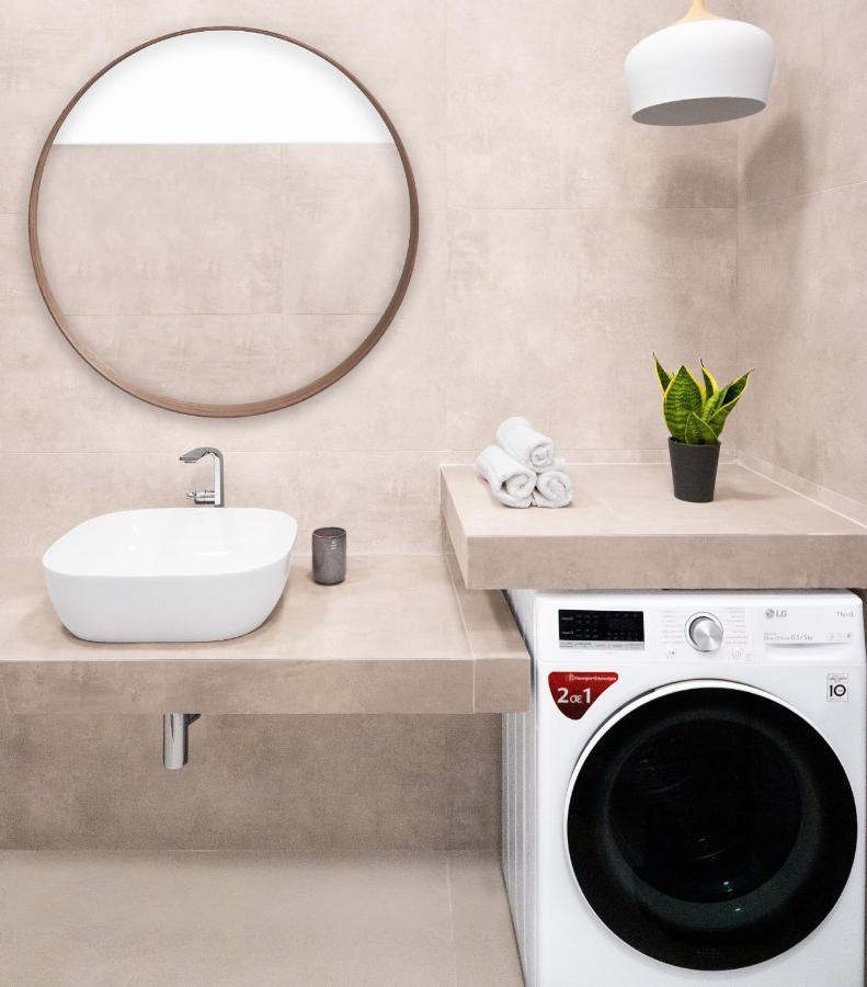 Andos Cozy & Luxury Upgraded Apartments Atene Esterno foto